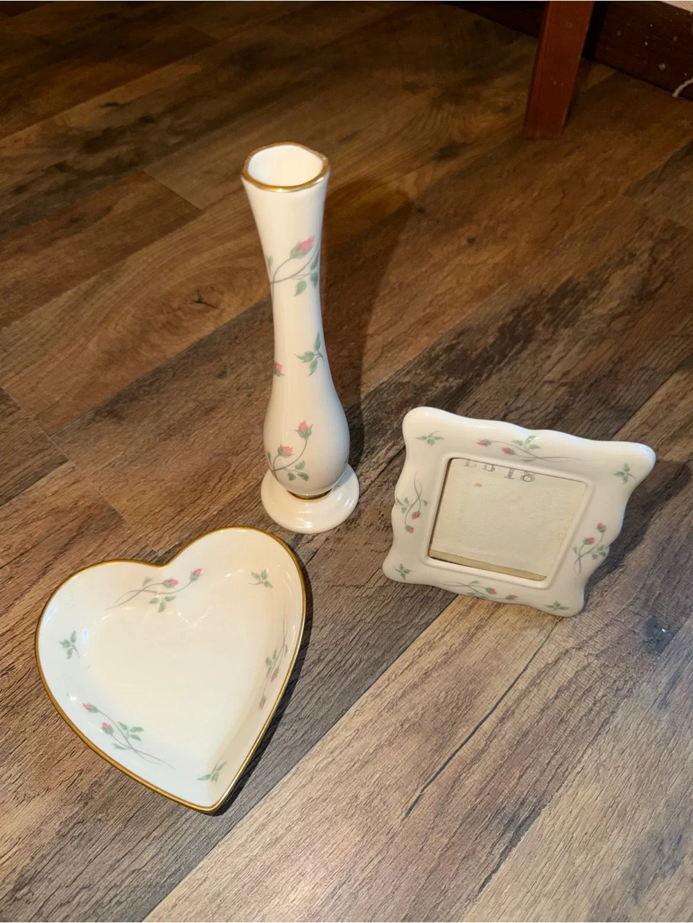 Lenox Rose Bud Pattern Set